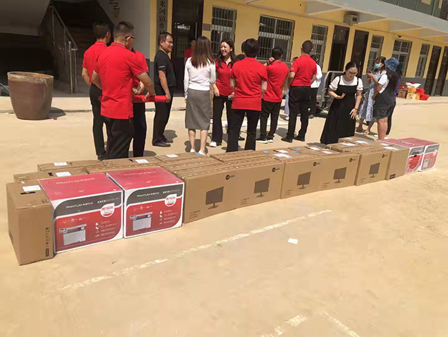 人間有溫情，愛(ài)心持續(xù)！